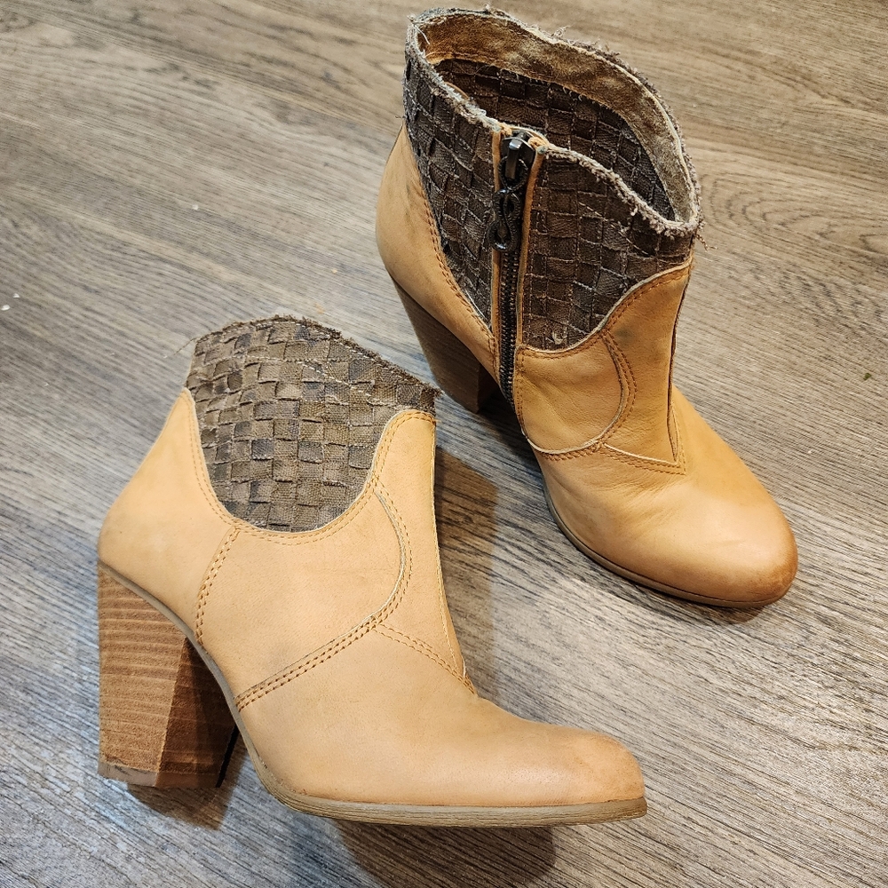 Luxury Rebel Western Cowboy Tan Snake Skin Wooden Block Heel Ankle Boots